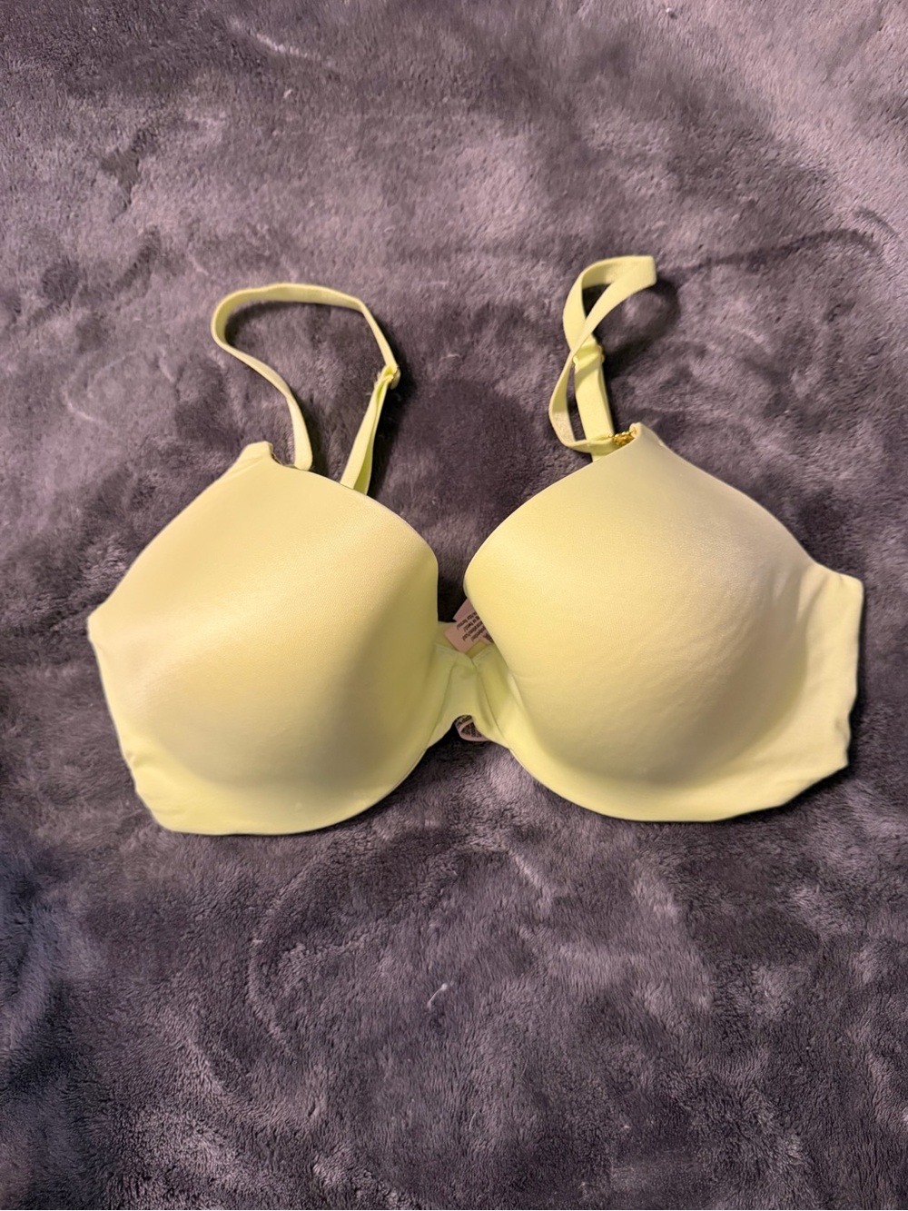 Victoria's Secret Pale Yellow Smooth T-Shirt Bra